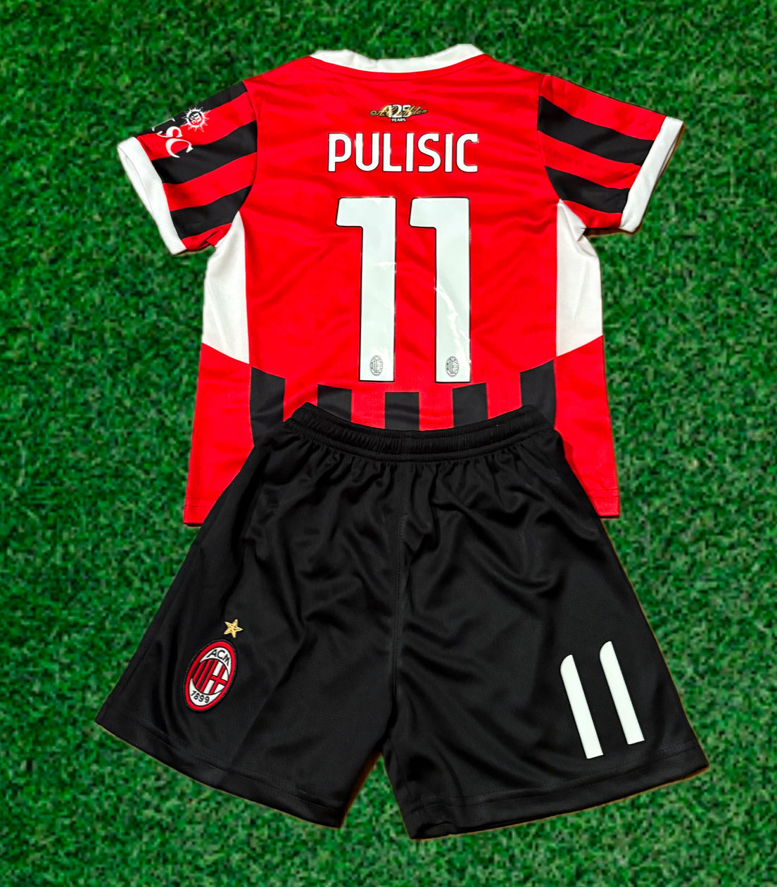 Christian Pulisic A.C. Milan Kids Youth Soccer Jersey Kit 2 Piece Set